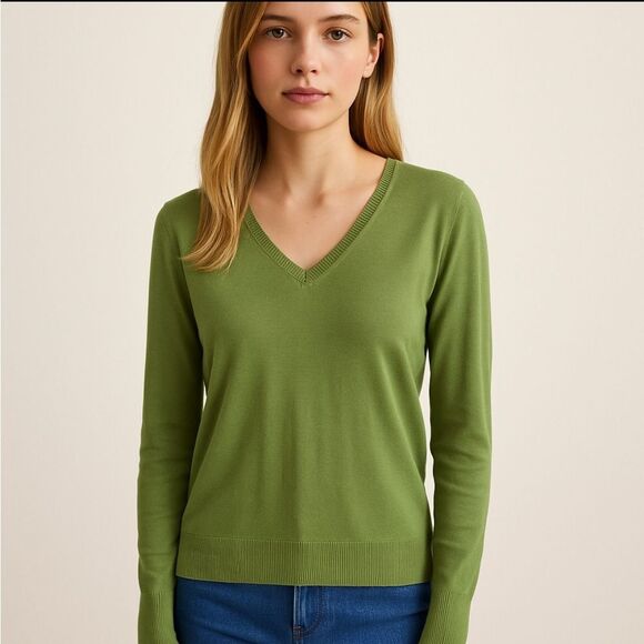 Zara Green Soft Silk Cotton V-Neck Knit Sweater - Picture 1 of 10